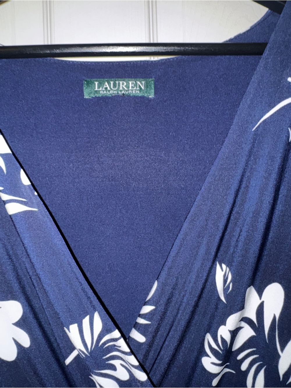Lauren Ralph Lauren | NWT Women’s Navy and White Floral Wrap Midi Dress Size 14 - Picture 9 of 9